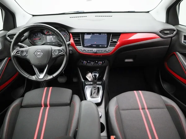 Opel Crossland (2022) — foto 34 van 35