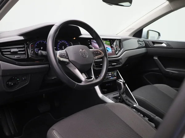 Volkswagen Polo (2022) — foto 24 van 38