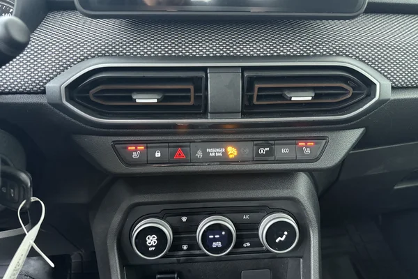 Dacia Sandero Stepway (2024) — foto 9 van 21