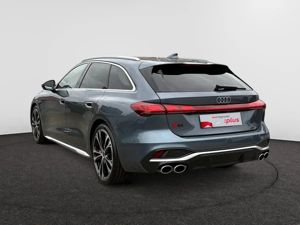 AUDI S5 Avant (2024) — foto 2 van 26