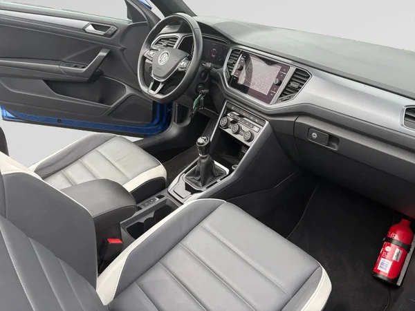VOLKSWAGEN T-Roc Cabriolet (2021) — foto 8 van 24