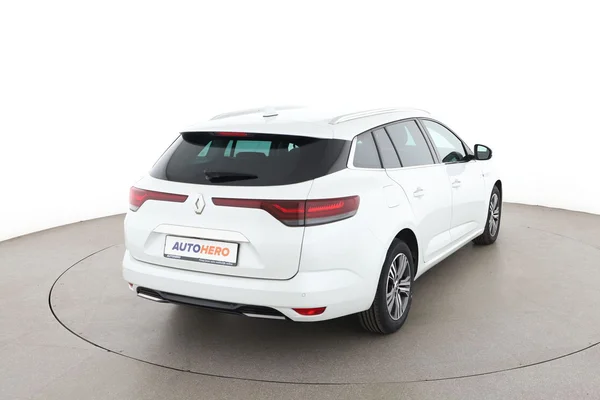 Renault Megane (2021) — foto 12 van 16