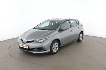 Toyota Auris b7f30ab3-6f5a-45ba-b4bf-a6aec1acdc91