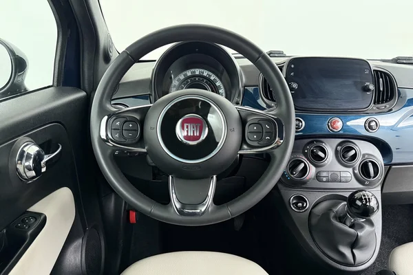 Fiat 500c (2021) — foto 8 van 27