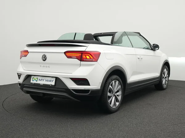 VOLKSWAGEN T-Roc Cabriolet (2021) — foto 24 van 28