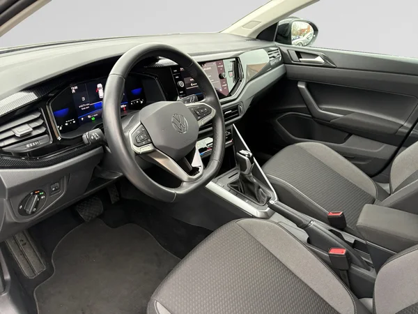 VOLKSWAGEN Taigo (2024) — foto 13 van 24
