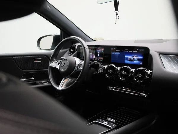 Mercedes-Benz B-Klasse (2023) — foto 33 van 44