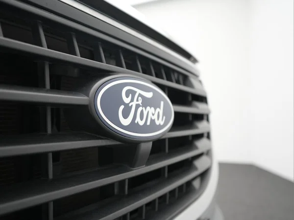 FORD Transit Custom 300L Fou Lwb Diesel (2024) — foto 38 van 47