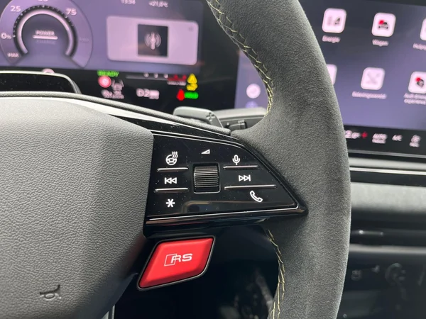 AUDI RS 5 PHEV (2026) — foto 9 van 24