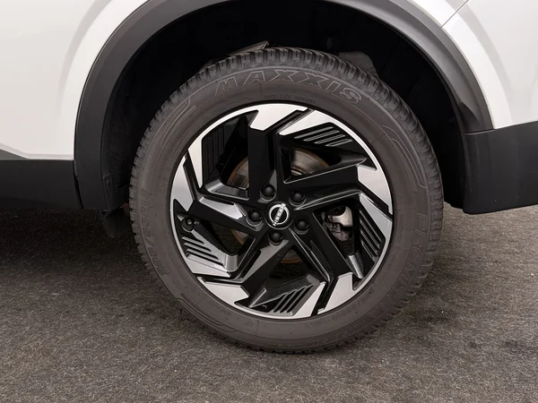 NISSAN Qashqai (2025) — foto 7 van 30