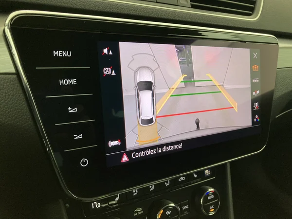 SKODA Superb Combi (2021) — foto 21 van 36