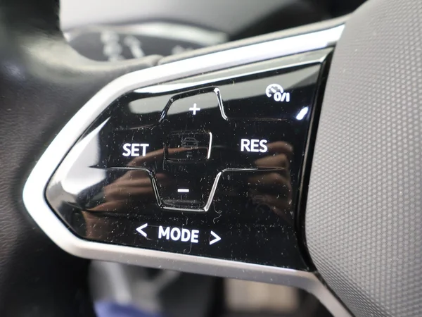 VOLKSWAGEN ID.4 (2022) — foto 7 van 23