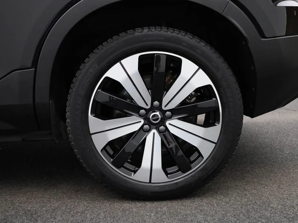 Volvo XC40 (2023) — foto 5 van 39