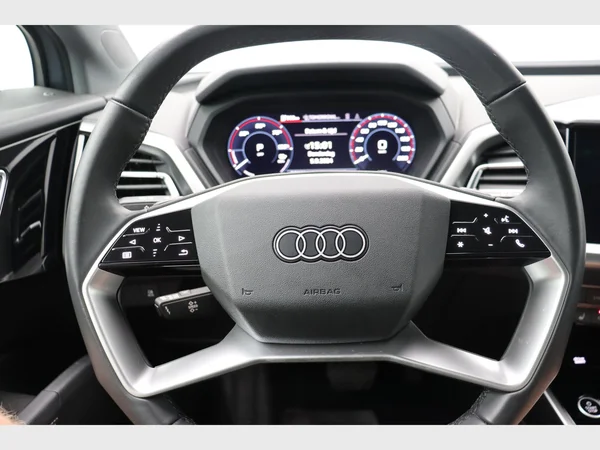 AUDI Q4 e-tron (2021) — foto 5 van 31