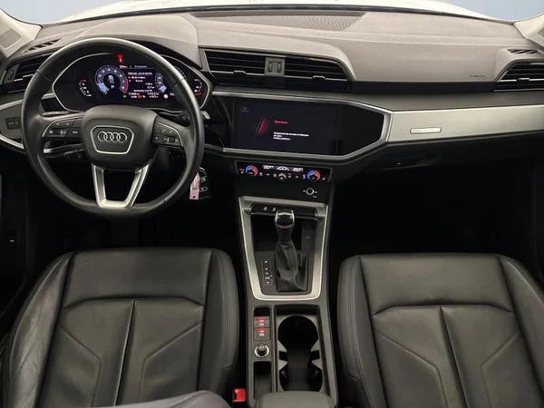 AUDI Q3 (2022) — foto 4 van 26