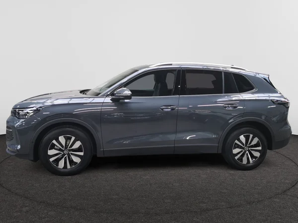 VOLKSWAGEN Tiguan (2026) — foto 11 van 15