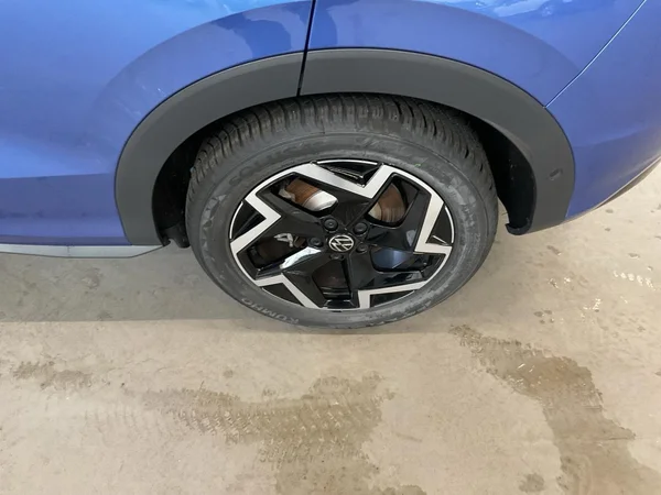VOLKSWAGEN T-Roc (2025) — foto 16 van 24