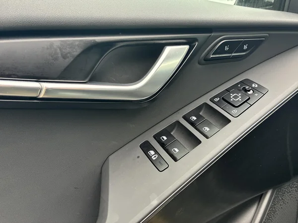 Kia Niro (2025) — foto 7 van 19