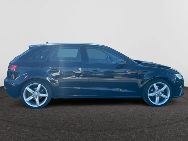AUDI A3 Sportback (2019) — foto 21 van 24