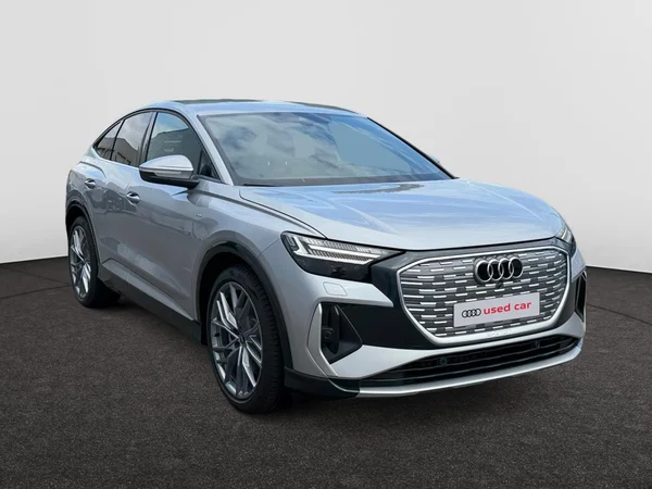 AUDI Q4 Sportback e-tron (2026) — foto 22 van 24