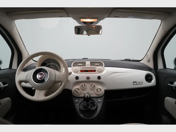 FIAT 500 (2014) — foto 17 van 20