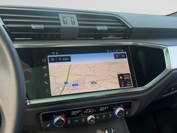 AUDI Q3 (2025) — foto 6 van 20