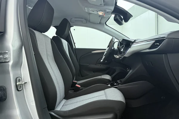Opel Corsa (2025) — foto 17 van 19