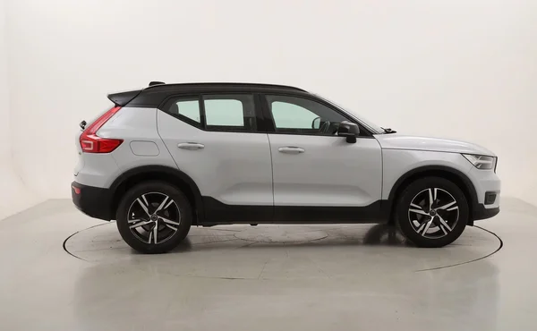 Volvo Xc40 (2021) — foto 21 van 24