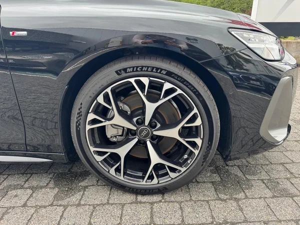 AUDI A6 Avant (2026) — foto 17 van 24