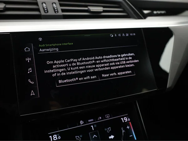 AUDI e-tron Sportback (2021) — foto 14 van 25