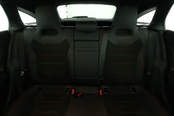 Mercedes-Benz CLA-Klasse (2023) — foto 6 van 16