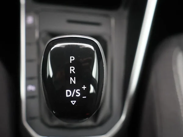 Volkswagen Polo (2024) — foto 8 van 29