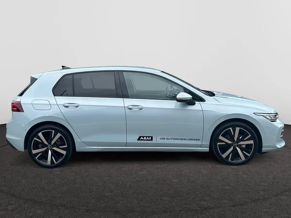 VOLKSWAGEN Golf VIII (2026) — foto 15 van 16