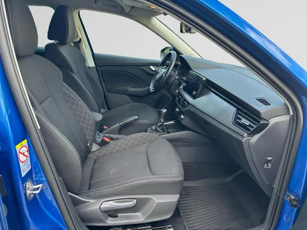 SKODA Kamiq (2021) — foto 10 van 15