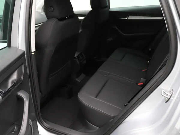 SKODA Karoq (2026) — foto 4 van 20