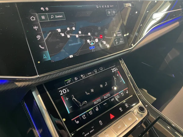 AUDI Q7 (2025) — foto 2 van 16