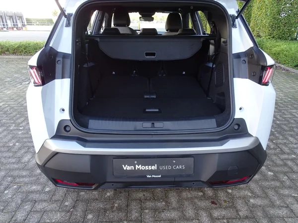 Peugeot 5008 (2025) — foto 10 van 30