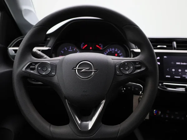 Opel Corsa (2023) — foto 32 van 34