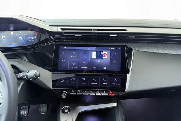 Peugeot 308 SW (2024) — foto 3 van 22