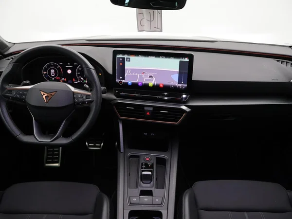 CUPRA Leon ST e-Hybrid (PHEV) (2023) — foto 3 van 26
