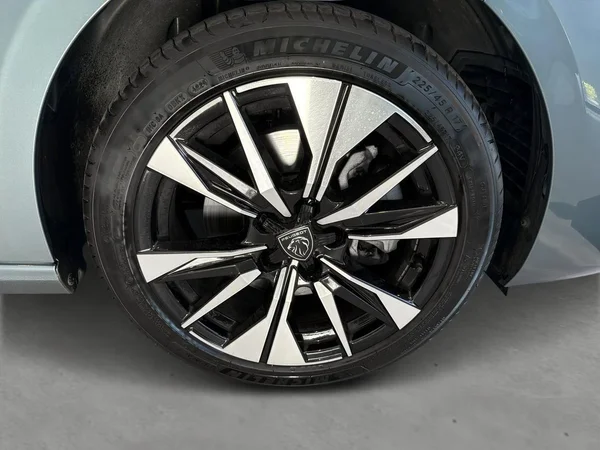 Peugeot 308 (2025) — foto 16 van 19
