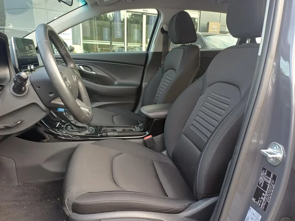 Hyundai i30 (2025) — foto 9 van 21