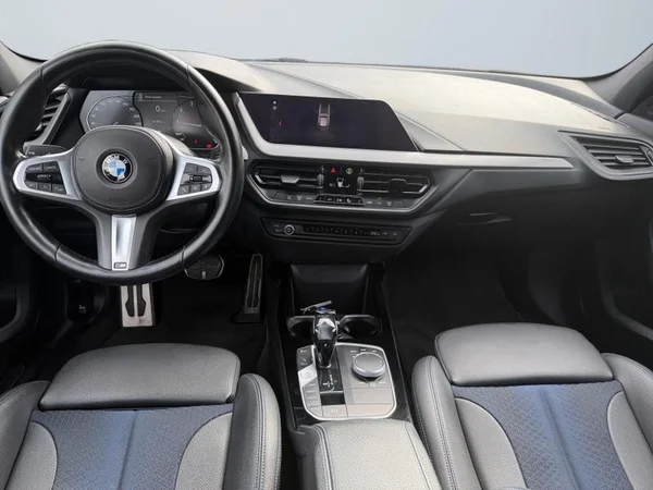 BMW 1 Hatch (F40) (2020) — foto 27 van 27