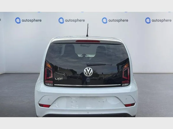 Volkswagen UP! (2017) — foto 23 van 25