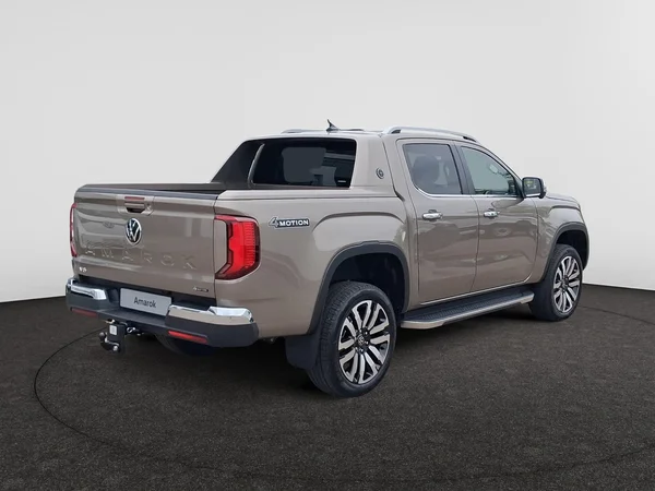 VOLKSWAGEN Amarok Double Cab Dsl (2026) — foto 16 van 21