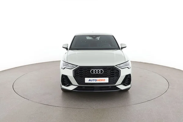Audi Q3 (2024) — foto 15 van 16