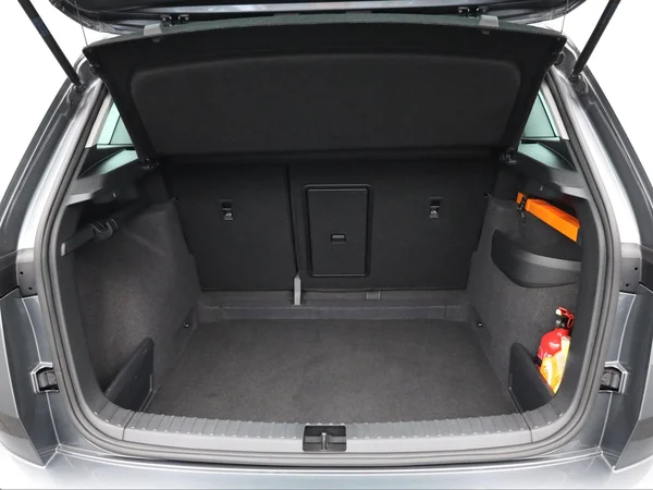 SKODA Karoq (2022) — foto 2 van 21