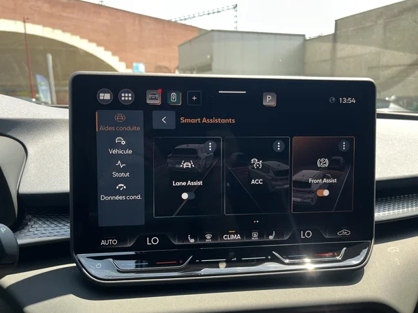 CUPRA Terramar e-Hybrid (PHEV) (2026) — foto 2 van 18