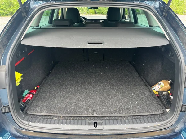 SKODA Octavia Combi (2023) — foto 5 van 18