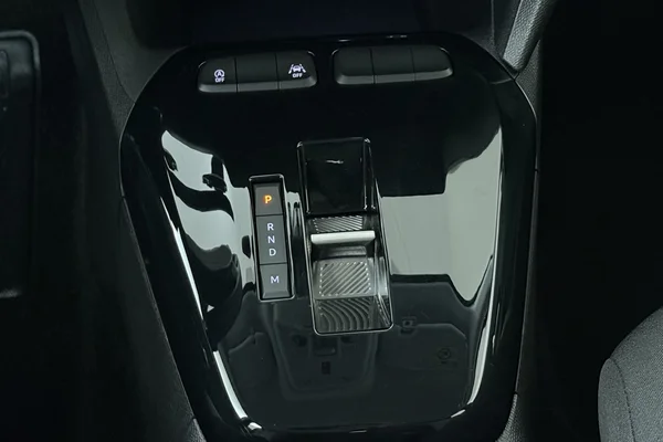 Opel Corsa (2025) — foto 4 van 24